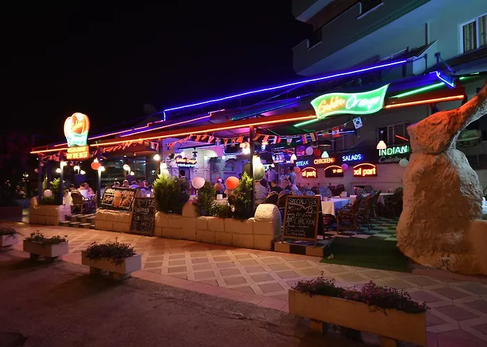 מלון דירות Golden Orange