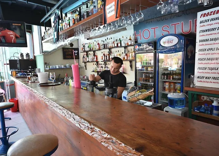 Golden Orange מרמריס