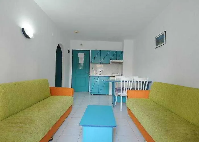 Golden Orange Aparthotel