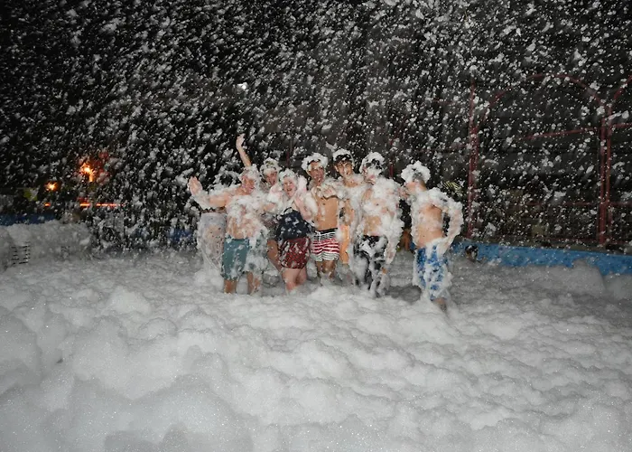 Aparthotel Golden Orange 4*