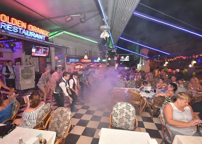 Golden Orange Aparthotel 4*