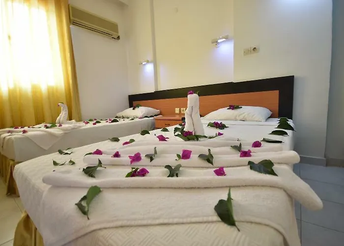 Golden Orange Aparthotel