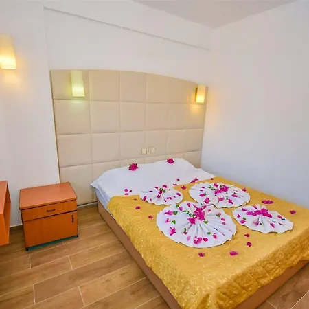 Ξενοδοχείο με διαμερίσματα Golden Orange