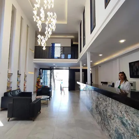 Golden Orange מלון דירות מרמריס