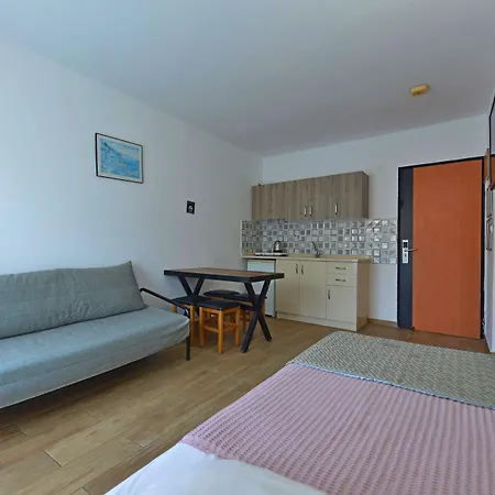 Golden Orange Aparthotel 4*