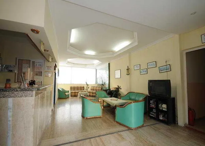 Golden Orange Aparthotel