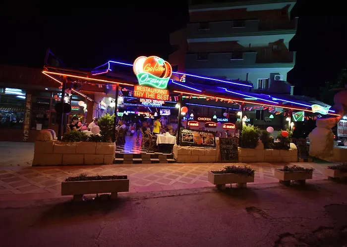 Golden Orange Aparthotel