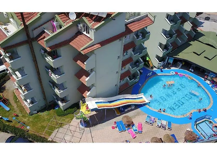 Golden Orange Aparthotel 4*