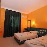 Golden Orange Апарт-отель 4*